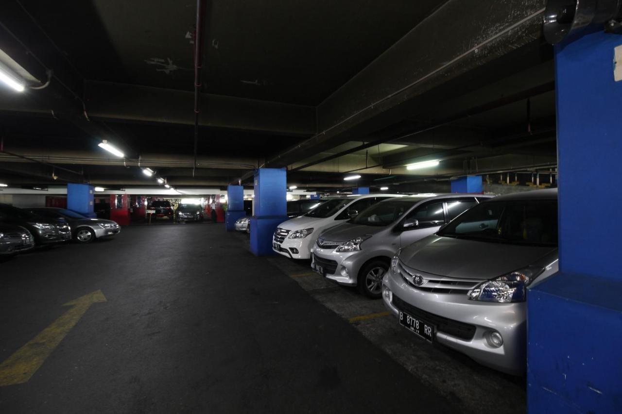 ホテルAiry Glodok Pinangsia Raya ジャカルタ エクステリア 写真